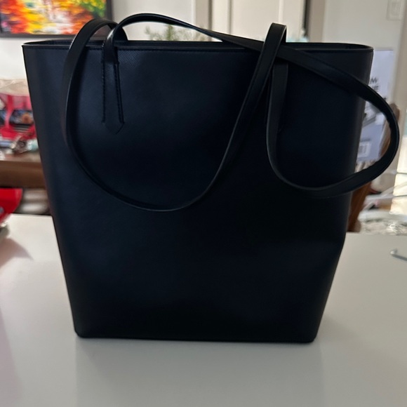 kate spade Elegant Black Tote - Picture 3 of 5